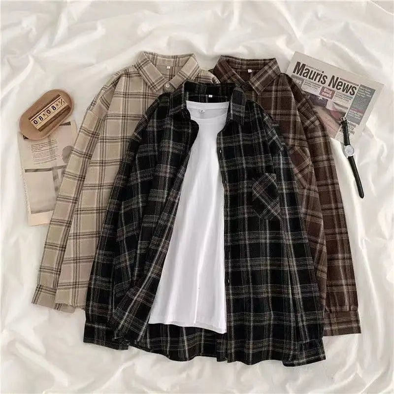 Women's Loose-fitted Plaid Shirt