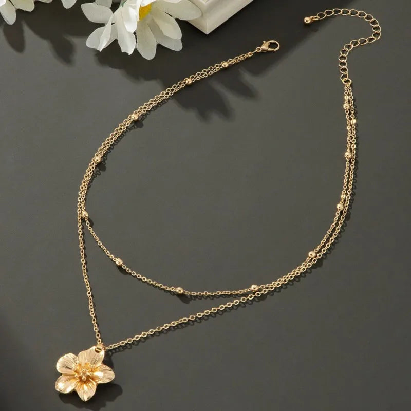 Women's Golden Rose Pendant Necklace