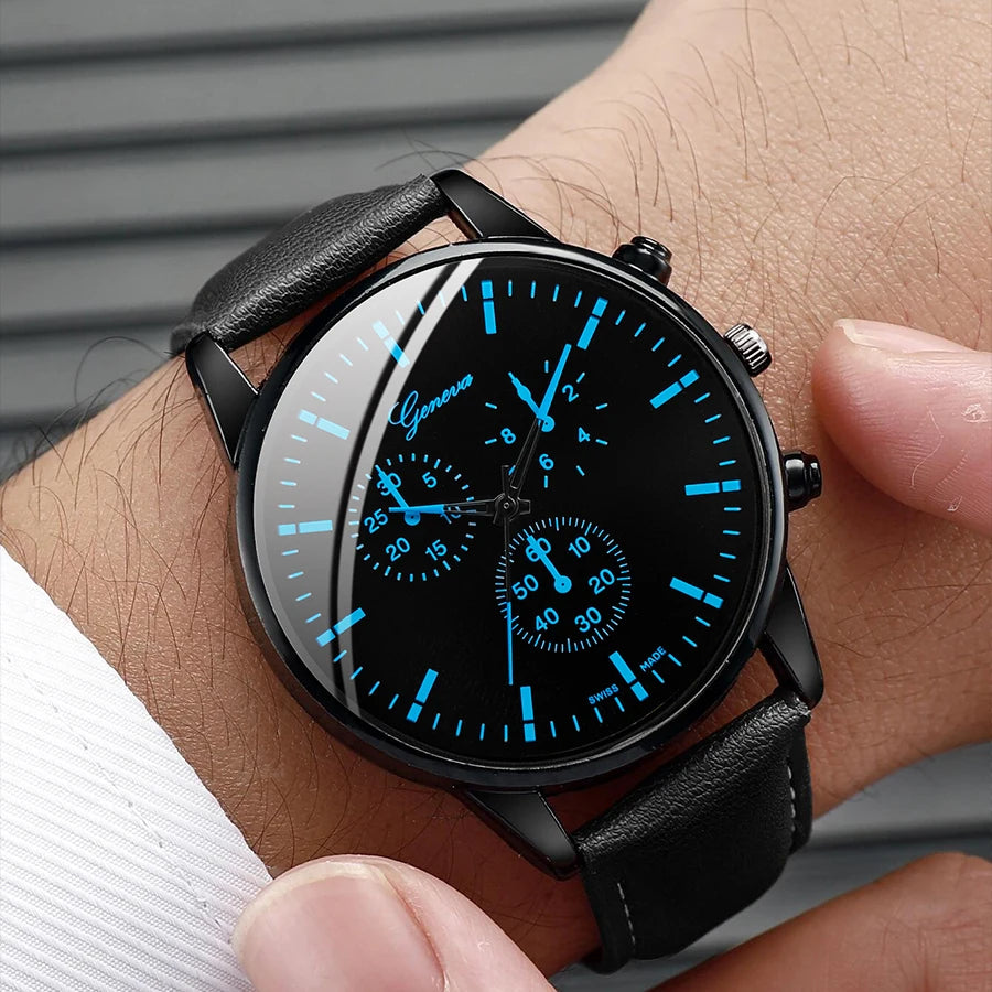 Men's Leather Strap Wrist Watch