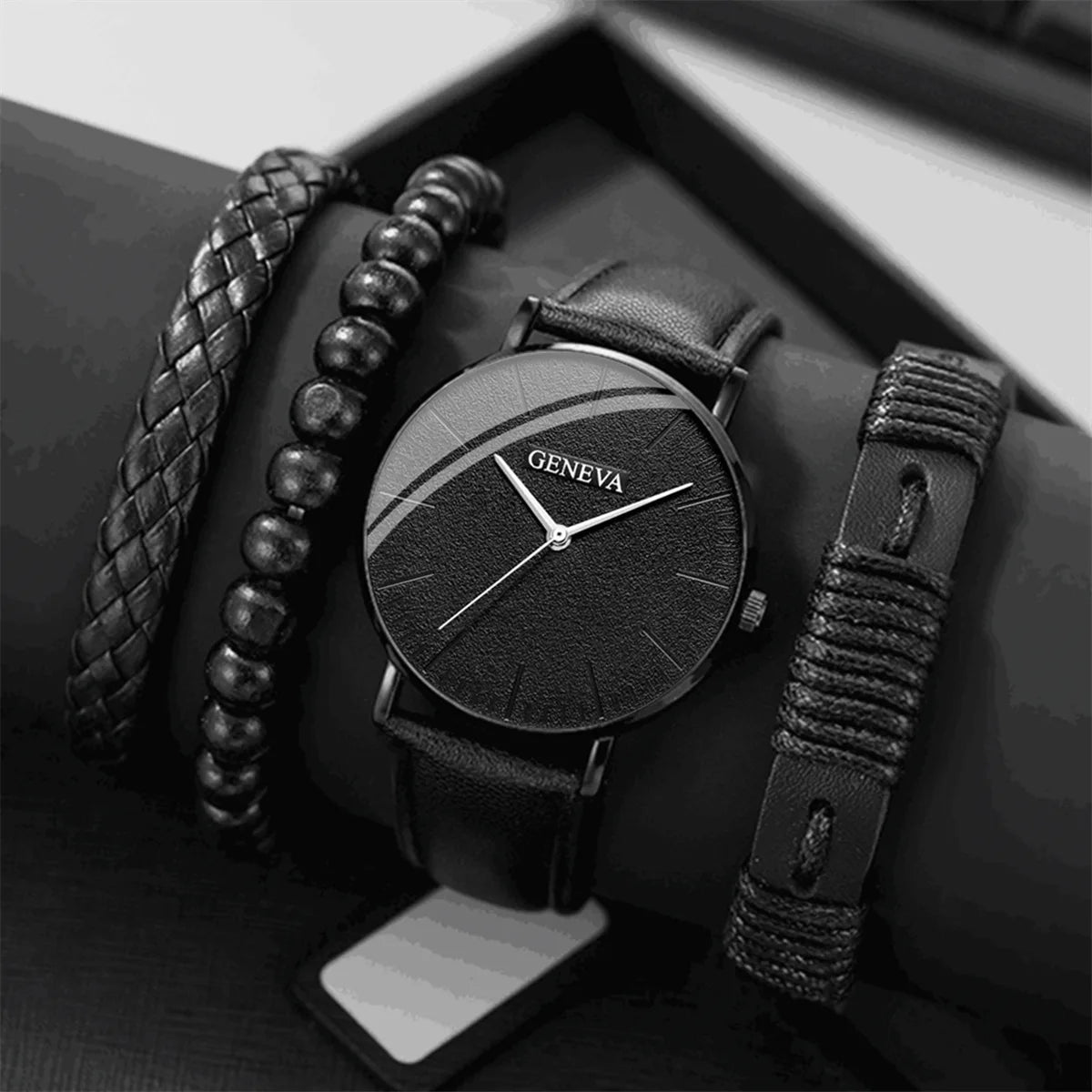 Men's Minimalist Black Wrist Watch