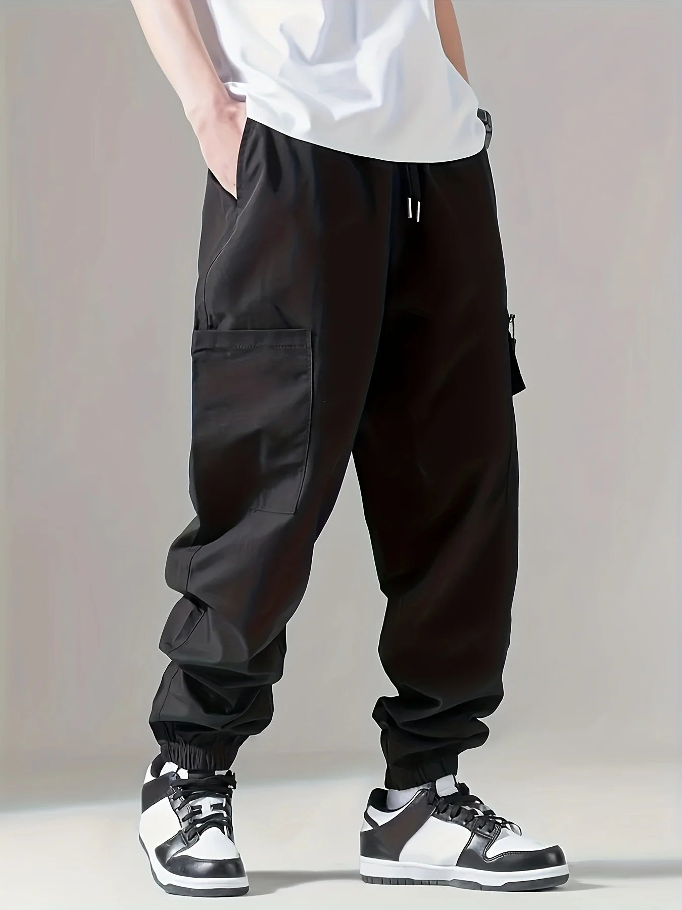 Men's Fitted Cargo Pants
