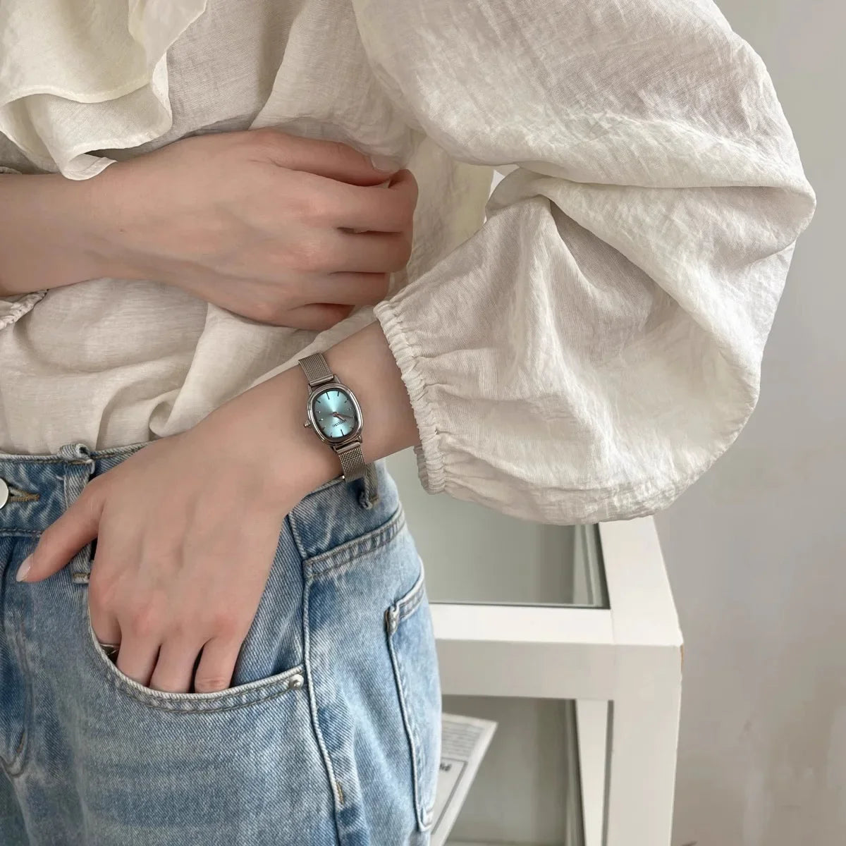 Women's Minimalist Sleek Wrist Watch