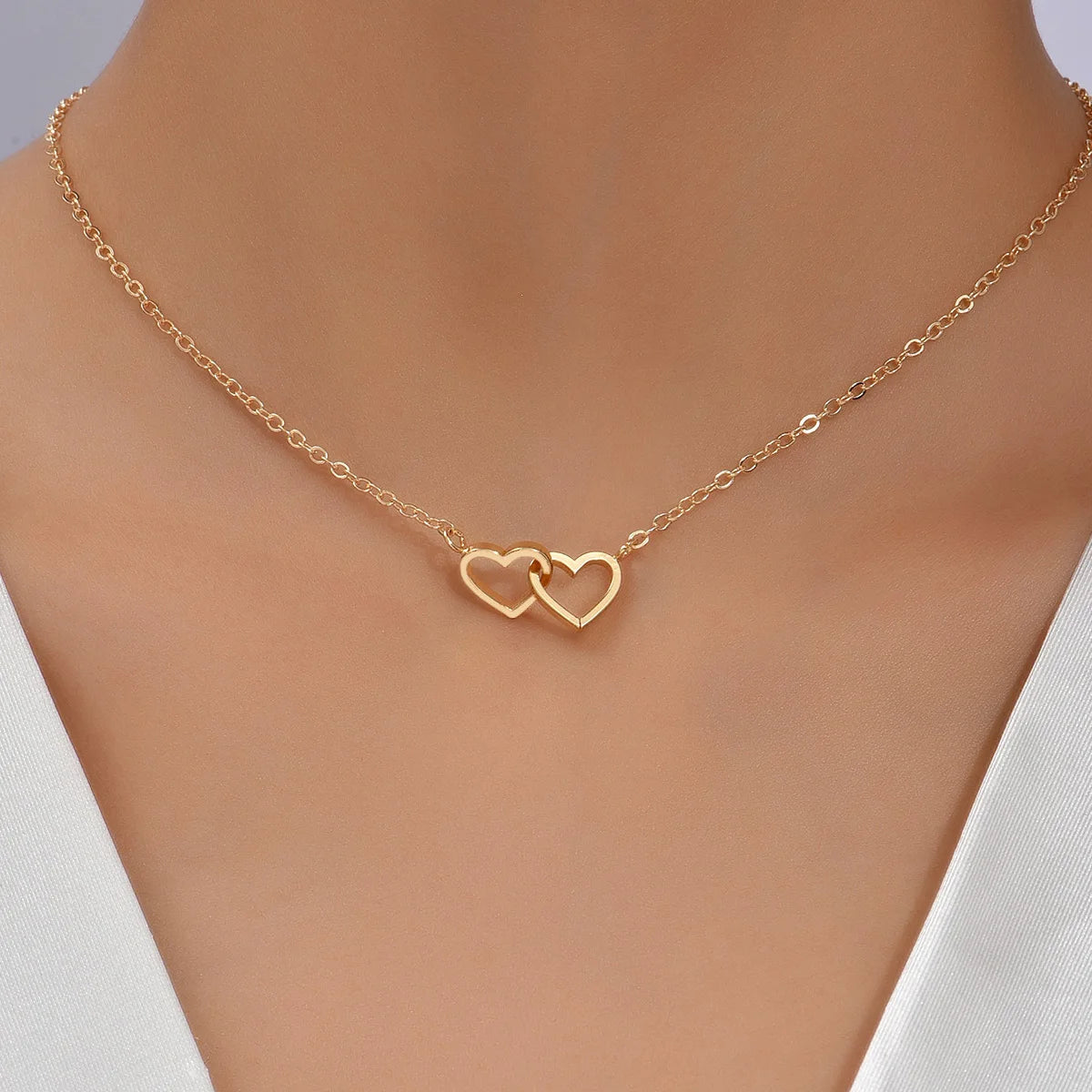Women's Love Golden Pendant Necklace