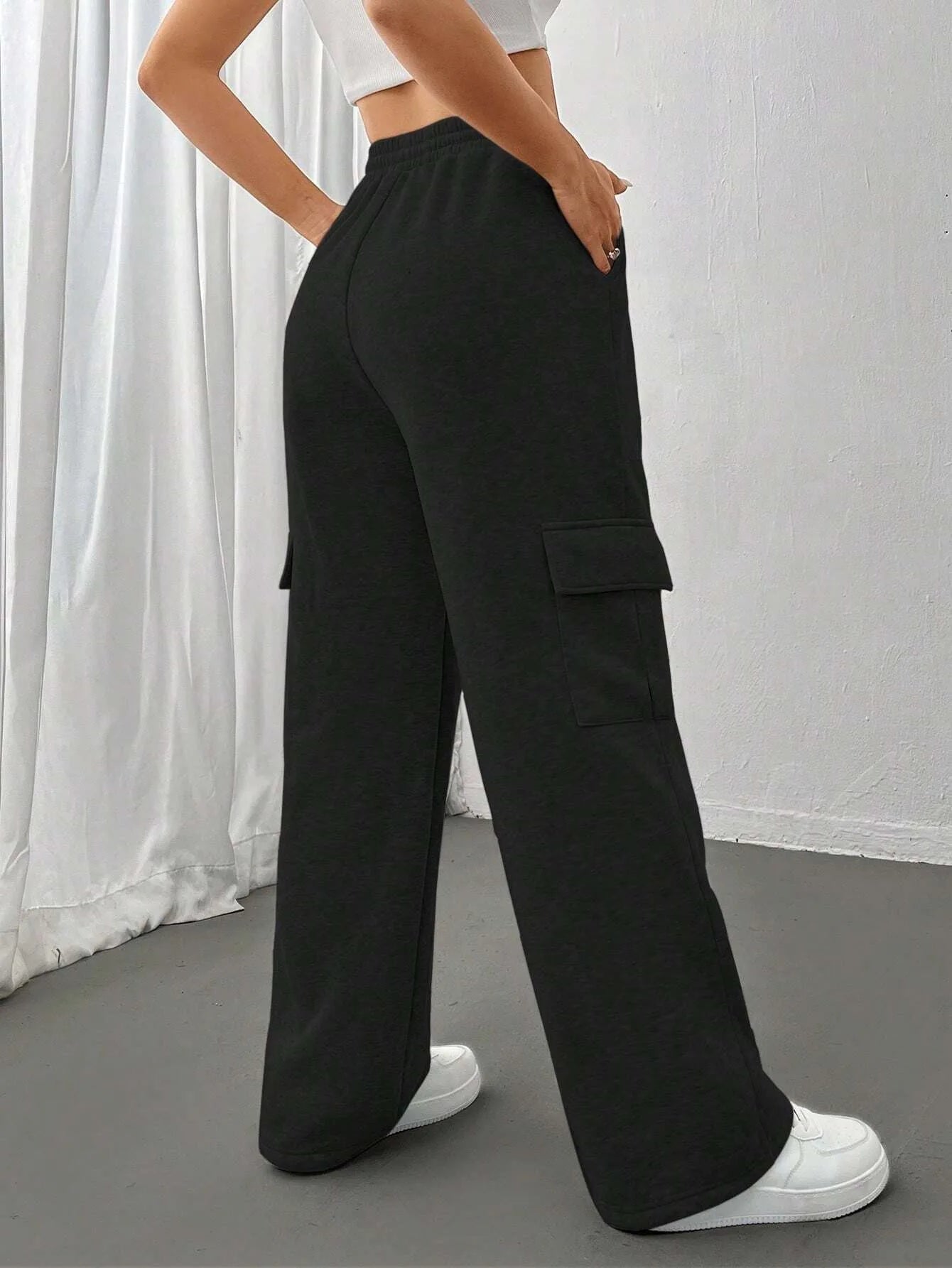 Women's Cargo Sweatpants