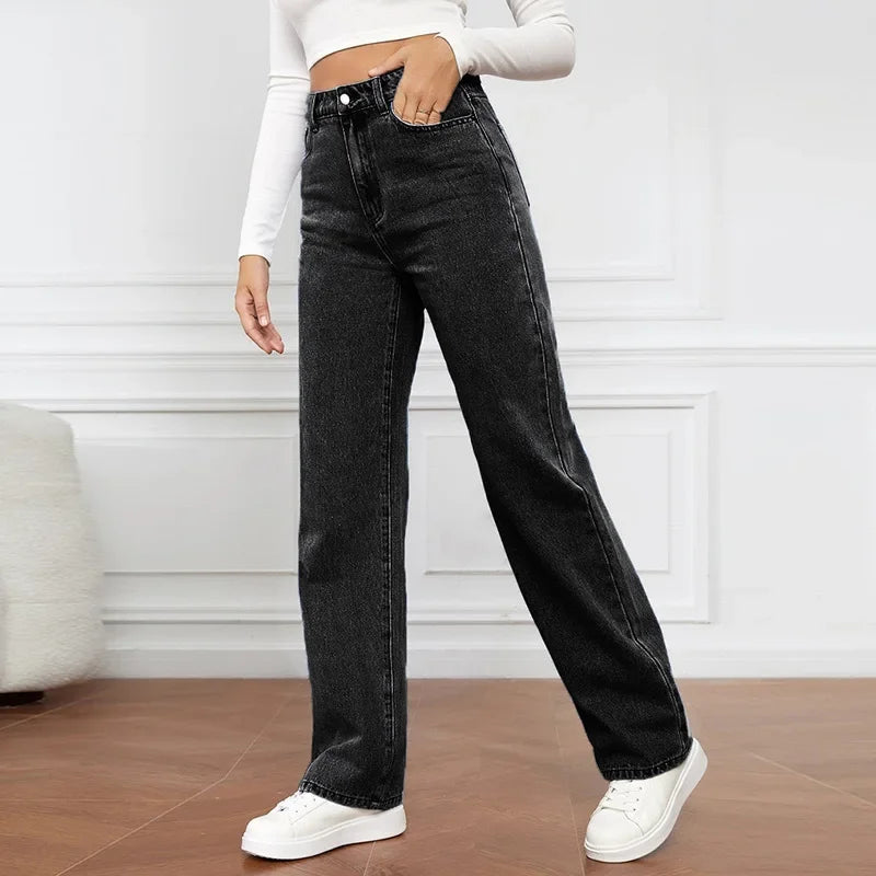 Women's Straight Fit Jeans