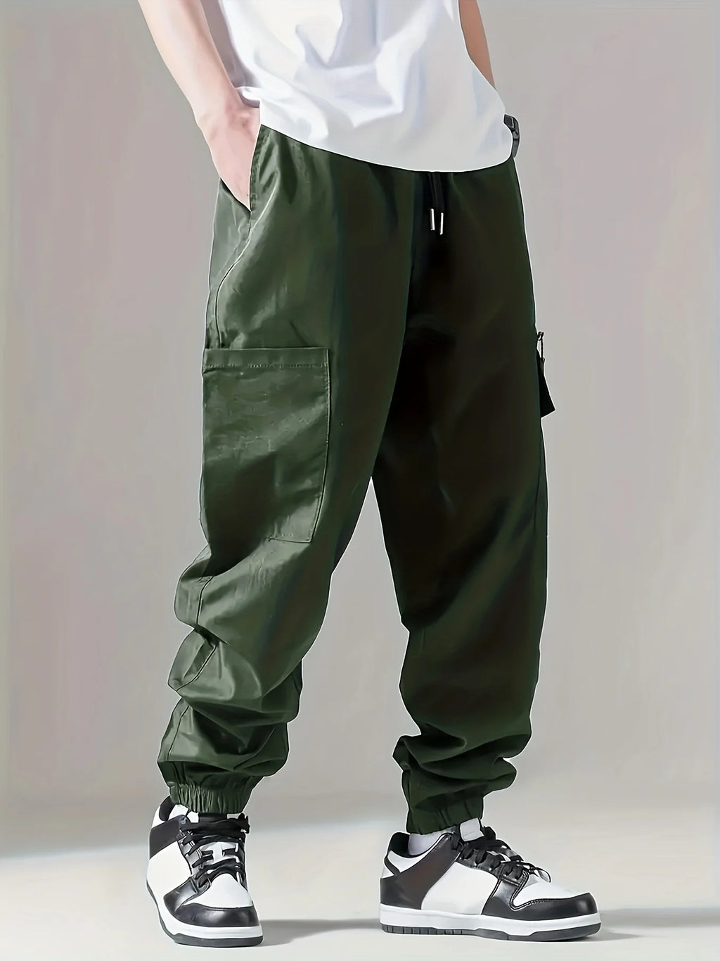 Men's Fitted Cargo Pants
