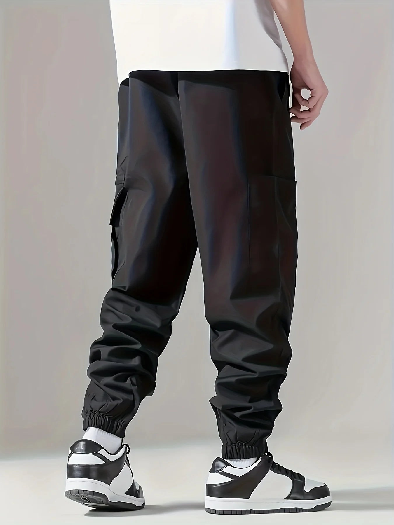Men's Fitted Cargo Pants