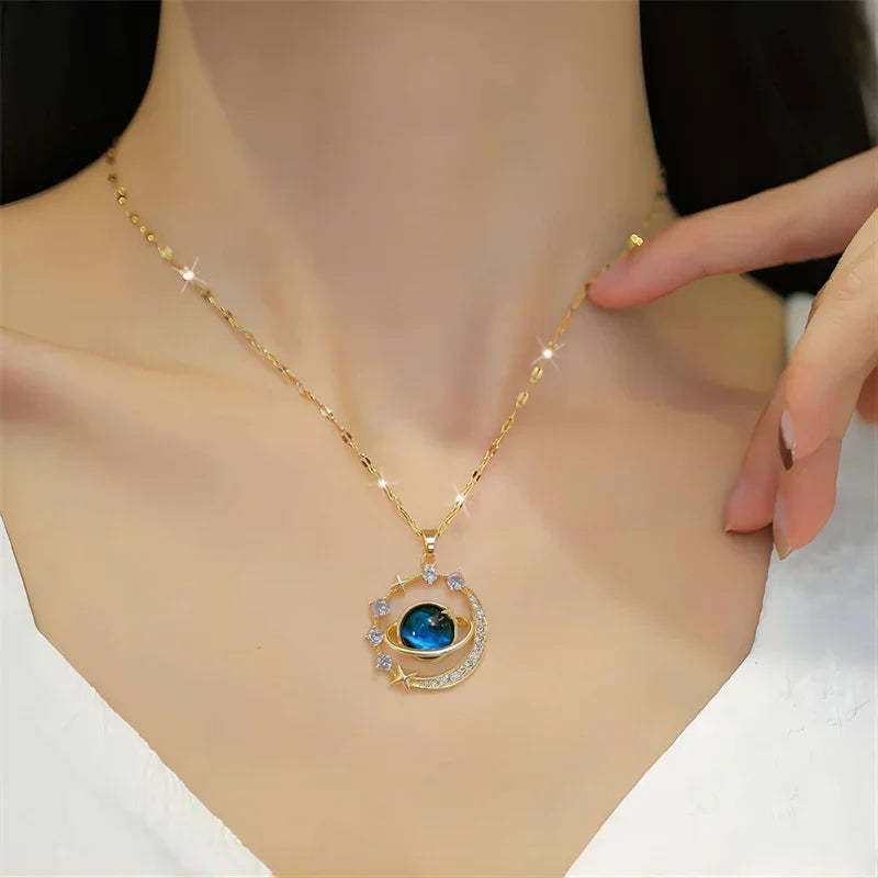 Women's Cosmic Golden Neclace Starry Pendant